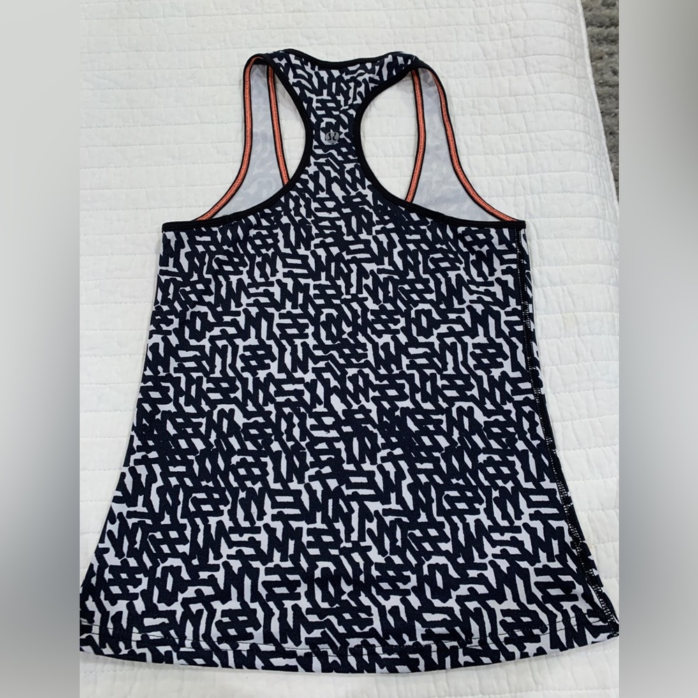 LULULEMON - Picture 2 of 3